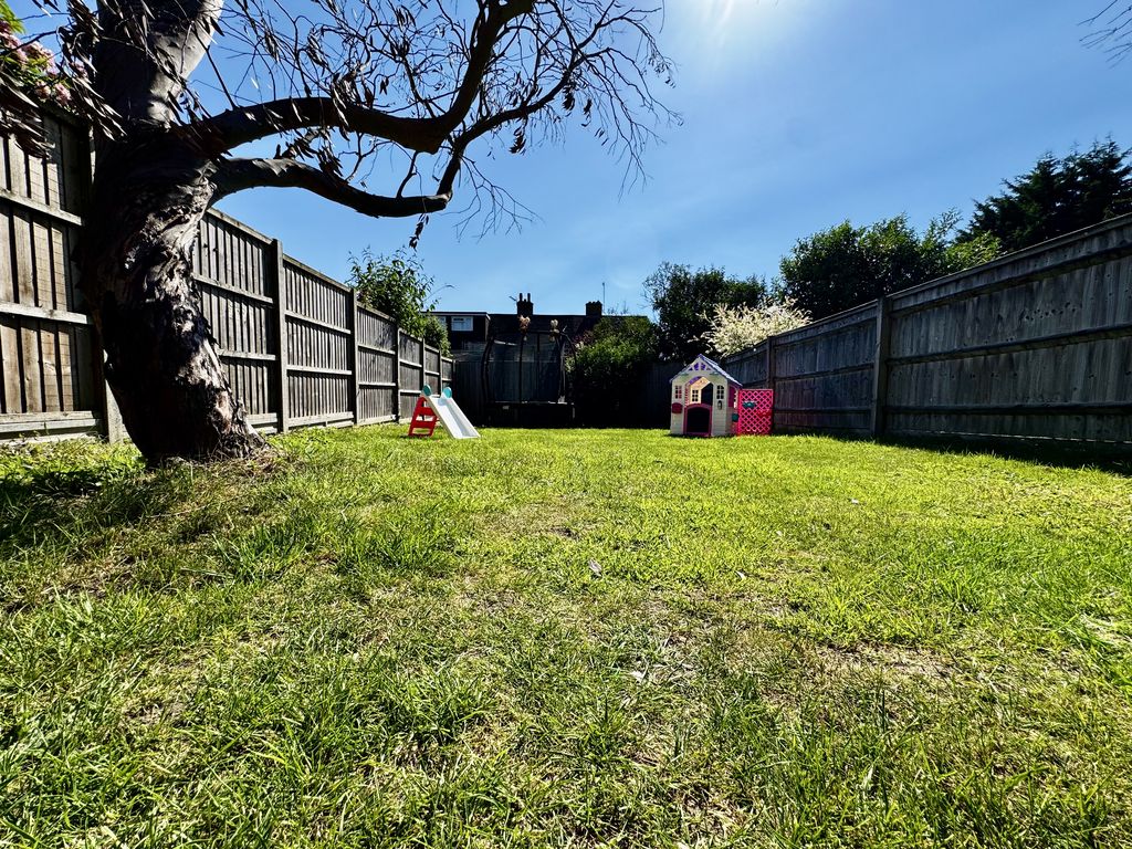 Kennet Road